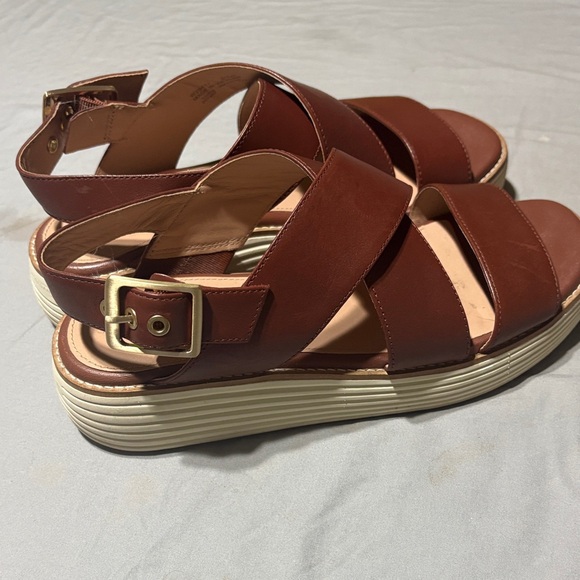 Women COLE HAAN Brown Strappy Platform Sandals SIZE: 6.5 B - Picture 6 of 9